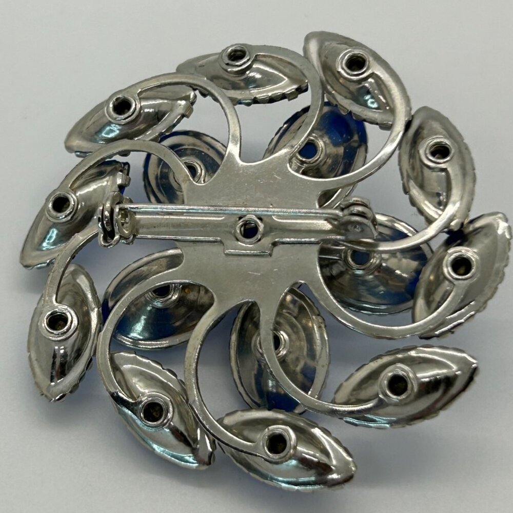 Vintage Blue Cabochon Brooch Rhinestone Floral Acrylic Plastics1940s-1950s Rivet - Picture 6 of 15